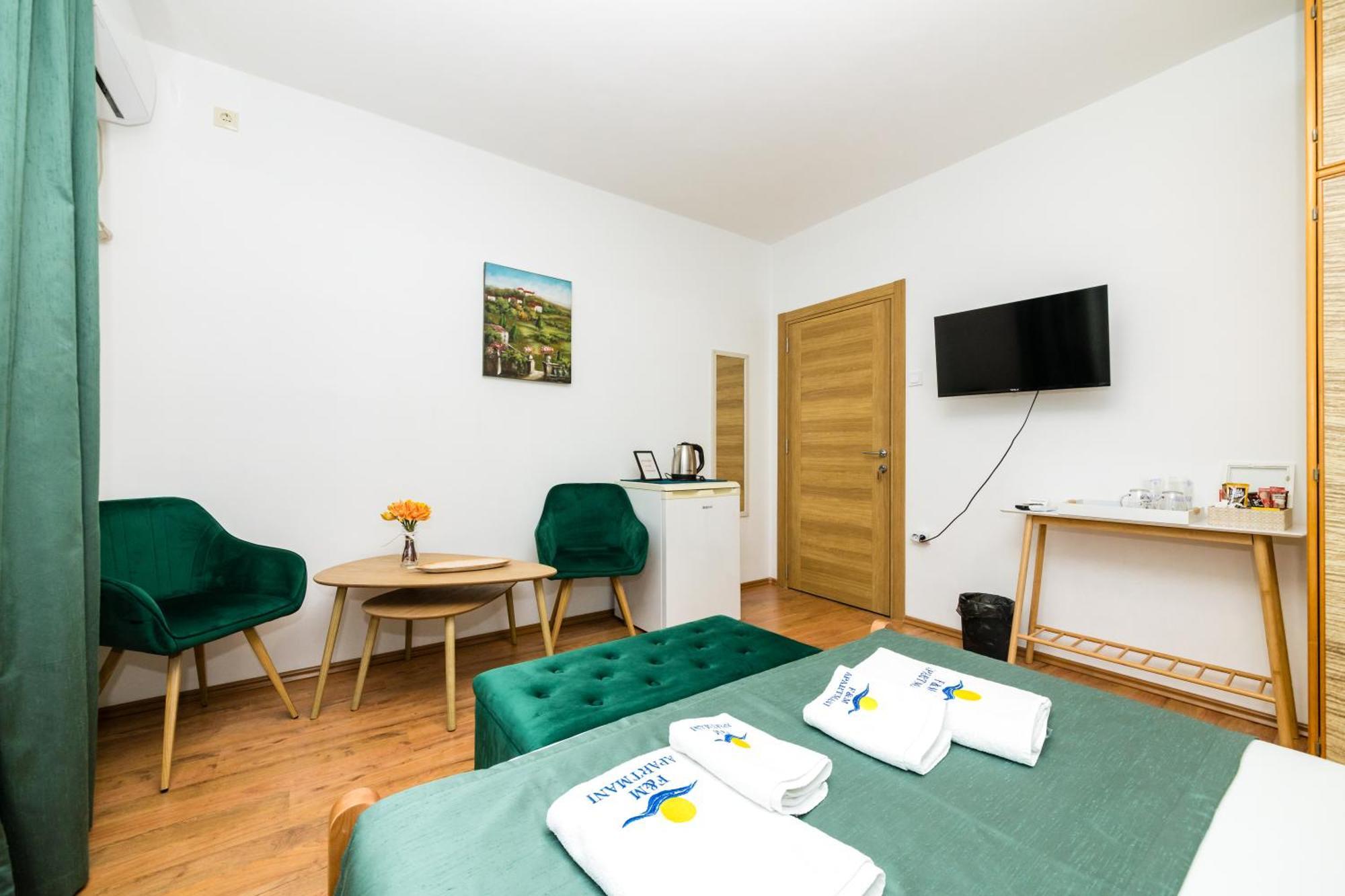 Apartmani F&M Kotor Exterior foto